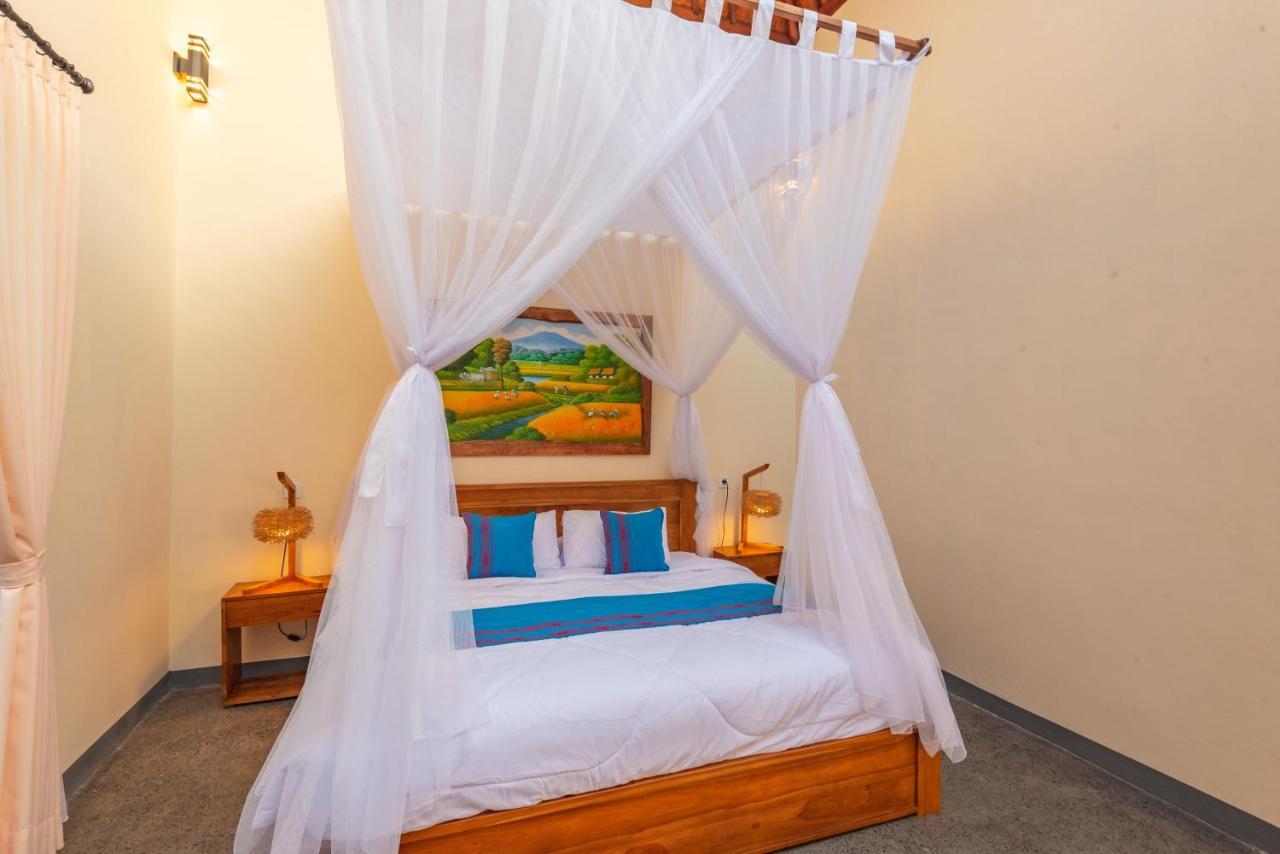 Villa Ambara Sumberkima バニュウェダン エクステリア 写真