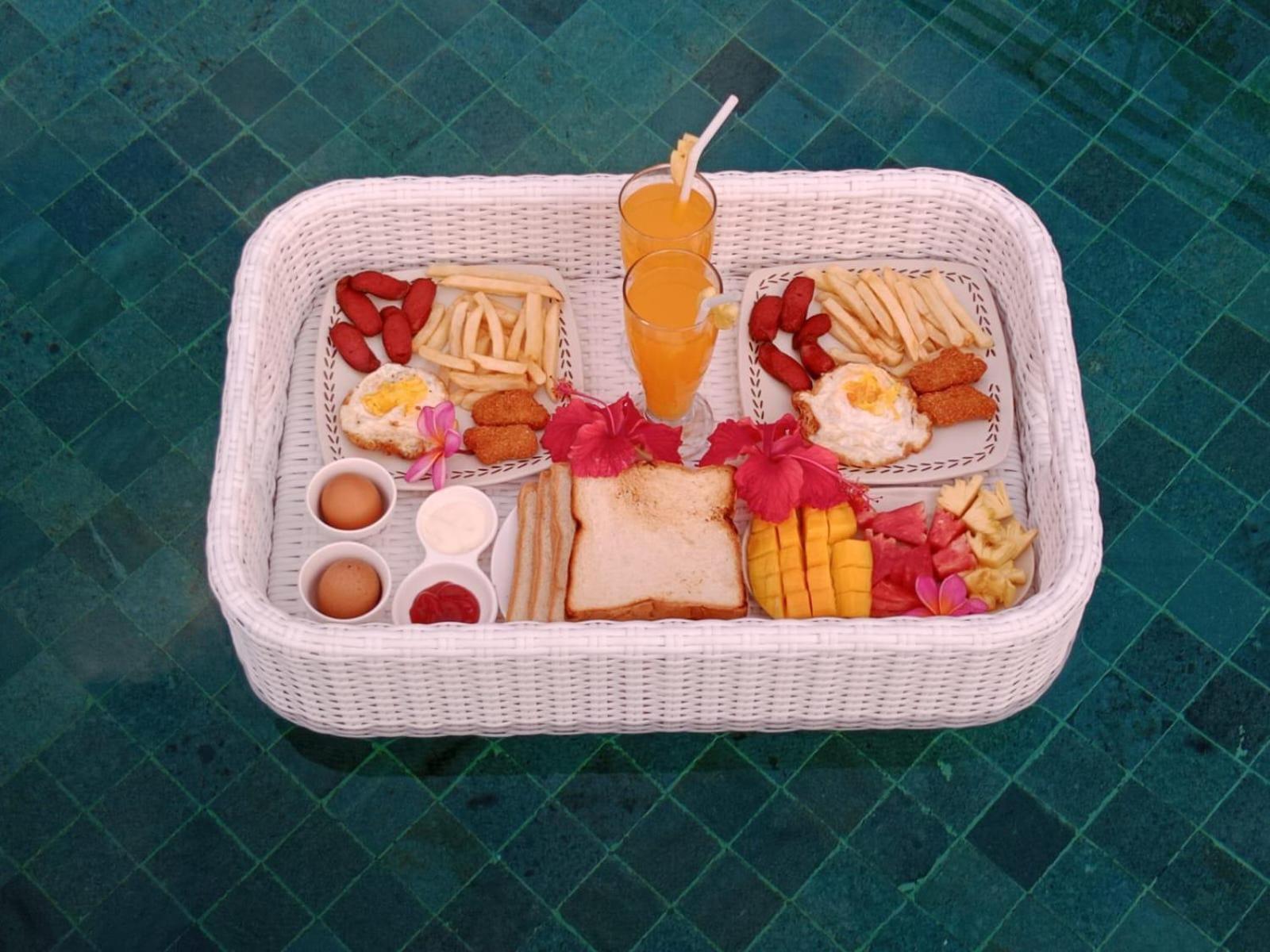 Villa Ambara Sumberkima バニュウェダン エクステリア 写真